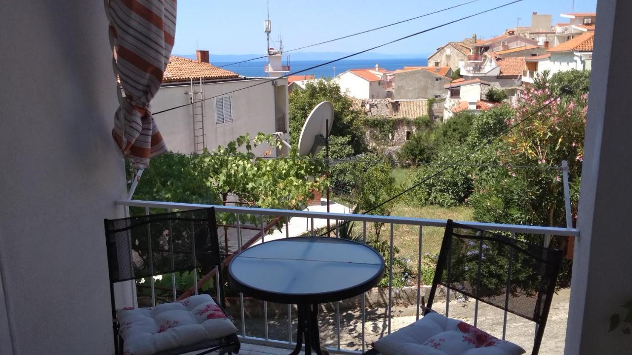 Apartment For 6 In Makarska Centar المظهر الخارجي الصورة