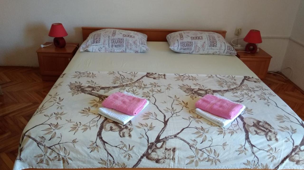 Apartment For 6 In Makarska Centar المظهر الخارجي الصورة