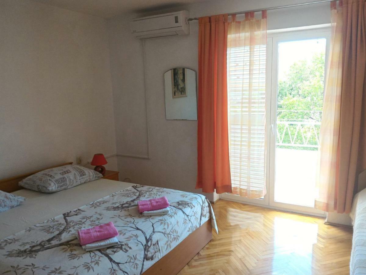 Apartment For 6 In Makarska Centar المظهر الخارجي الصورة